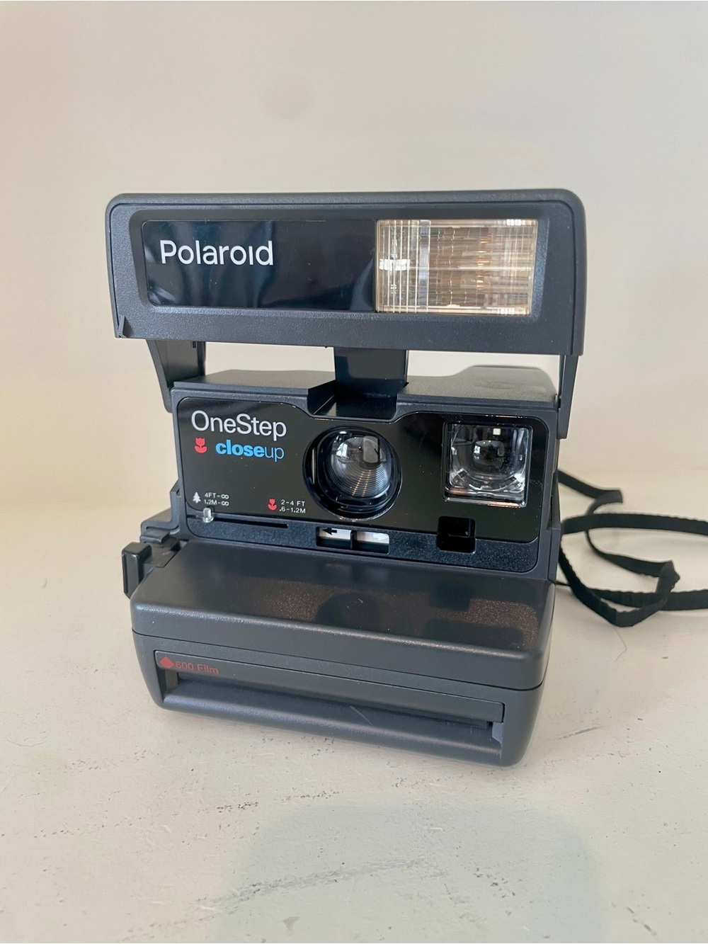 Vintage Polaroid One Step Close Up 600 Instant Film Camera Untested Black